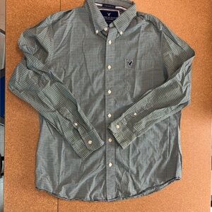 American Eagle Outfitters Green Plaid Button Down Shirt